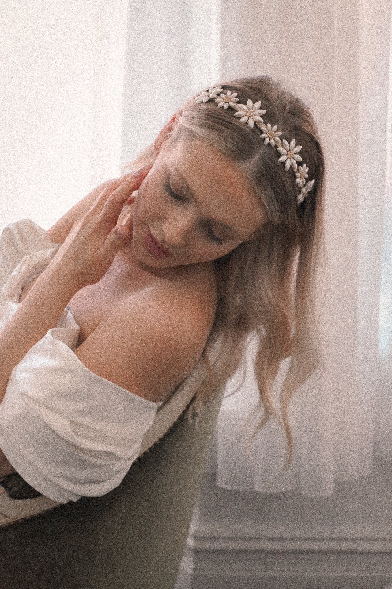 Stephanie - Pearl Daisy and Gold Headband