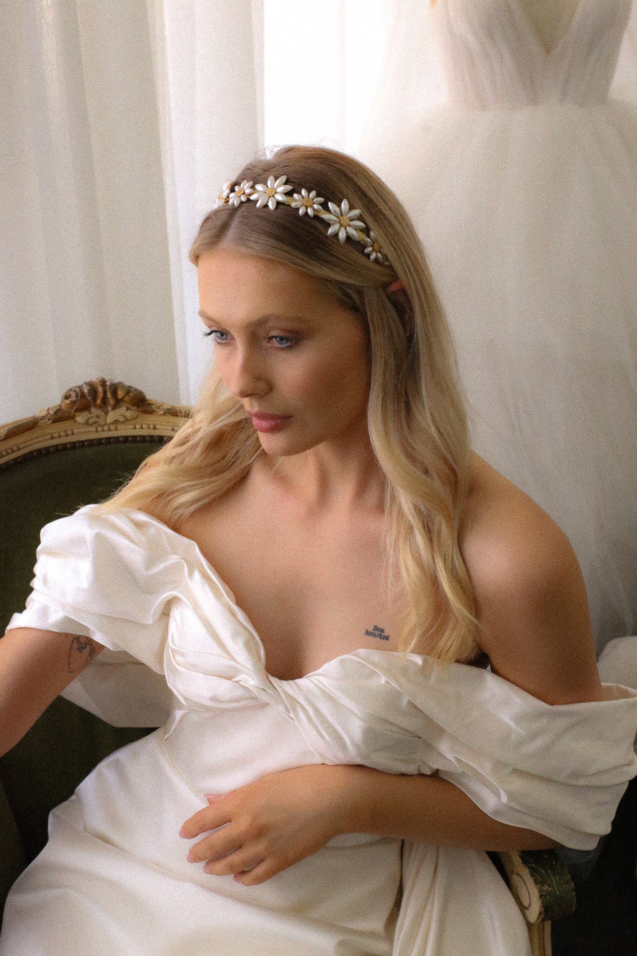 Stephanie - Pearl Daisy and Gold Headband