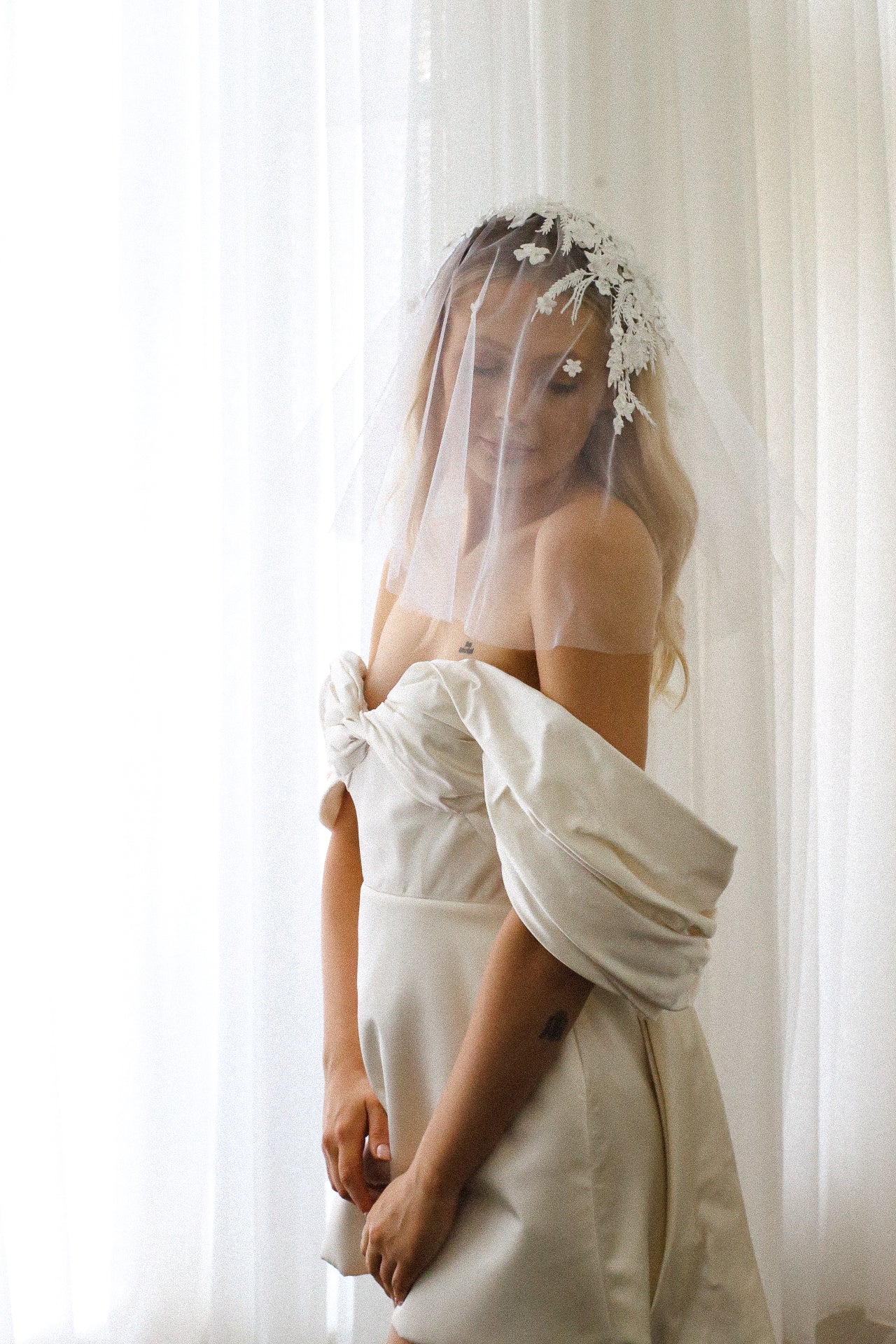 PENELOPE - Pearl Wedding Veil – KynaMaree